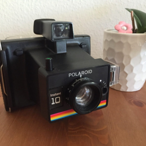 Polaroid Instant 10 schwarz